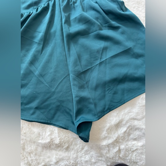 NWT Tobi Deep Teal Satin Romper - Picture 2 of 5